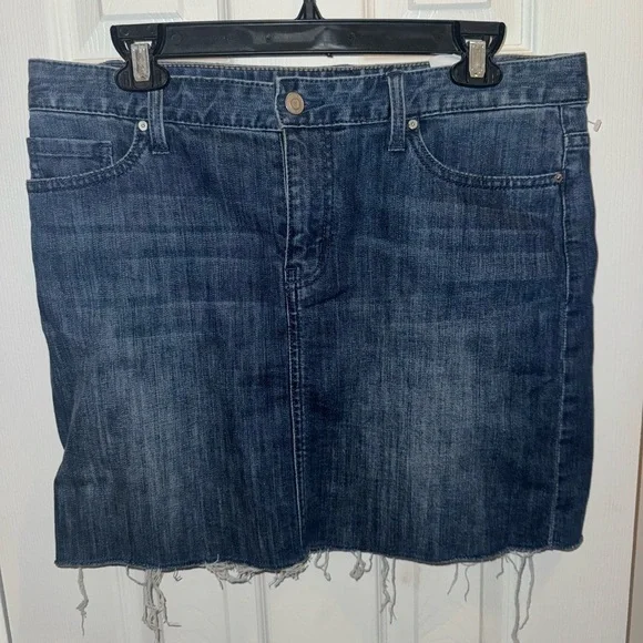 Tommy Hilfiger Denim Mini Skirt Size 6 - Picture 1 of 7